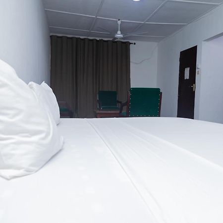 Samaritan Villa Resort And Conference Center Кумасі Екстер'єр фото