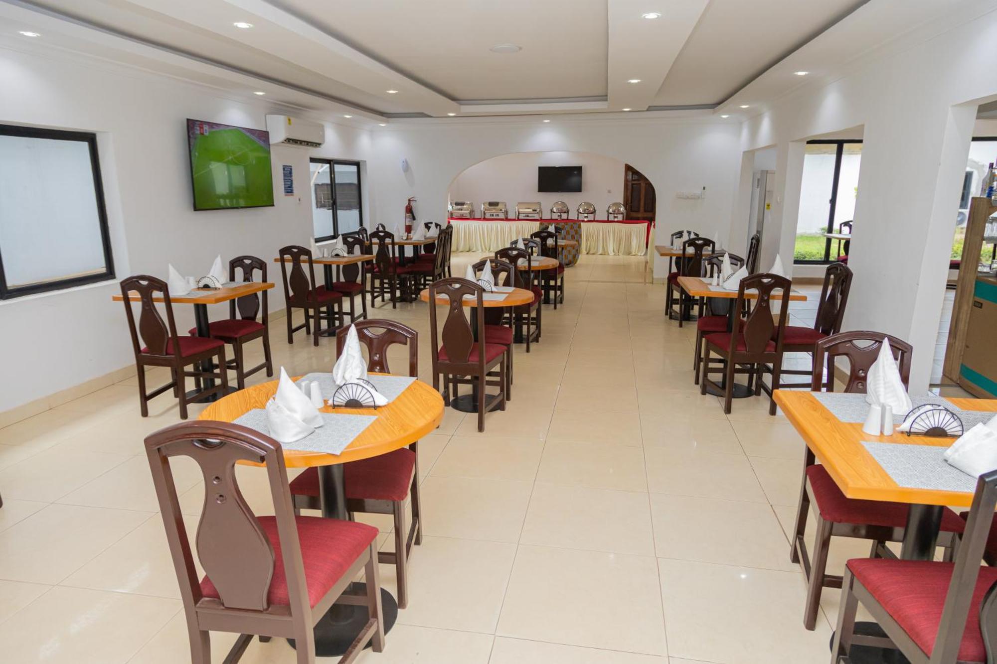 Samaritan Villa Resort And Conference Center Кумасі Екстер'єр фото